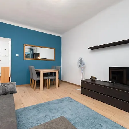 Popieluszki 2 By Homeprime Apartment Warsaw